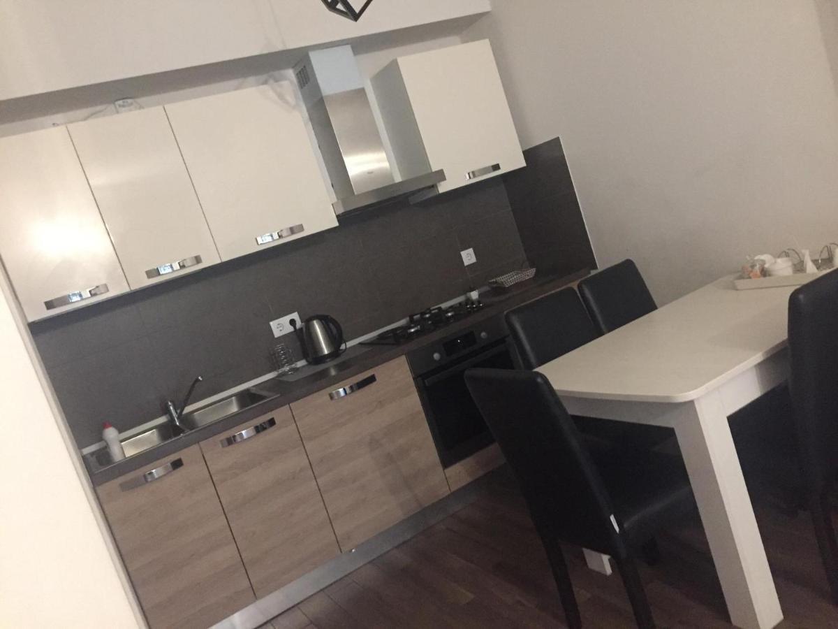 Sol'S M2 White Modern Apartments تبليسي المظهر الخارجي الصورة