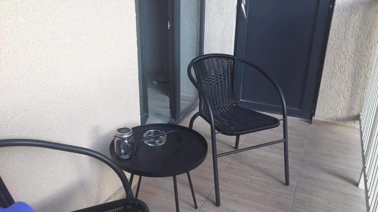 Sol'S M2 White Modern Apartments تبليسي المظهر الخارجي الصورة
